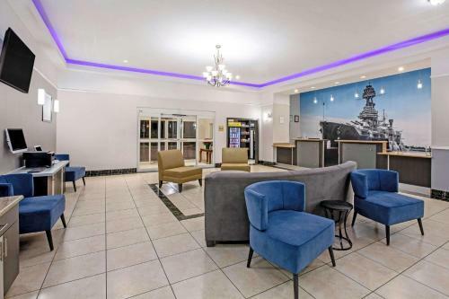 Hotel La Quinta By Wyndham Deer Park