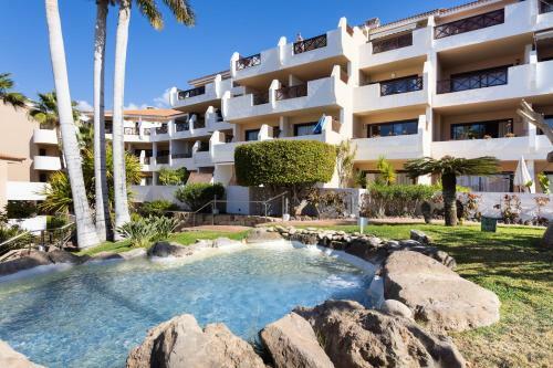 Apartamento Oceanfront Parque Albatros 214b
