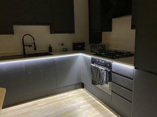 Worthing Beach 180 - Sea View 2 Bed Apartment With Private Parking
