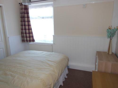 Hostal P & J Holiday Apartment & Guesthouse