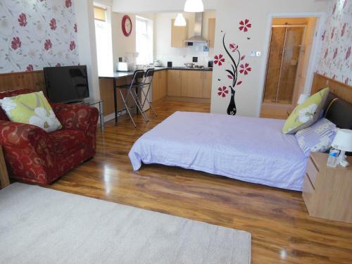 Hostal P & J Holiday Apartment & Guesthouse