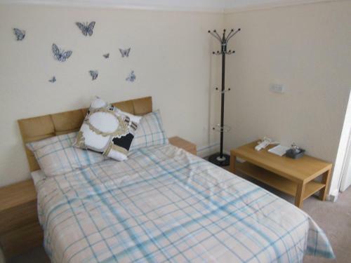 Hostal P & J Holiday Apartment & Guesthouse