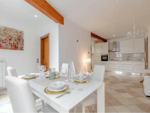 Apartamento Palazzo Teatro Vecchio-holiday Suites Sal�