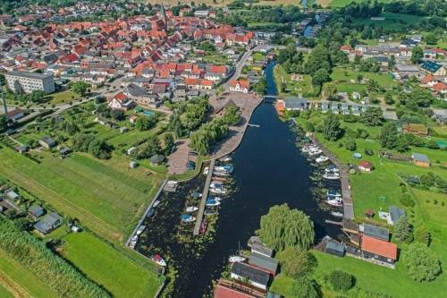 Apartamento Ferienwohnung Neukalen