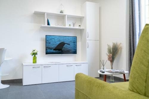 Colours Apartments????