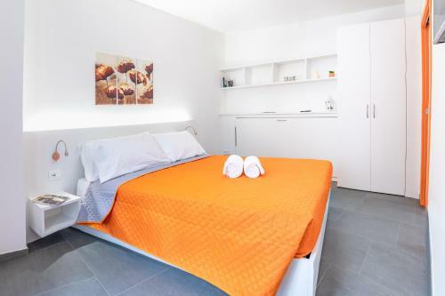 Colours Apartments????