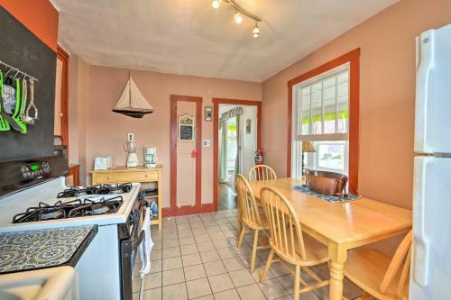 Apartamento Ideally Located Wildwood Apt - Shared Patio!