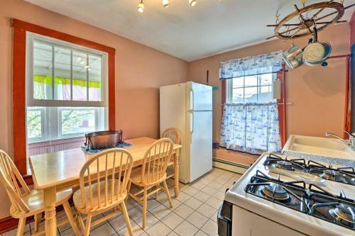 Apartamento Ideally Located Wildwood Apt - Shared Patio!
