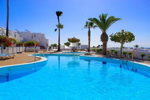 Apartamento New Atalaya - Amazing Sea Views&fantastic Pool