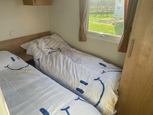 Td50 6 Berth 3 Bedroom Caravan Sand Le Mere