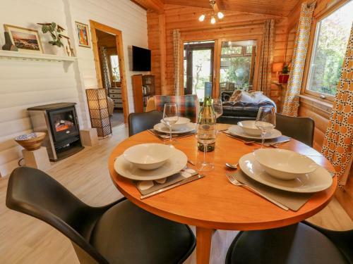 Farmhouse Lodge
