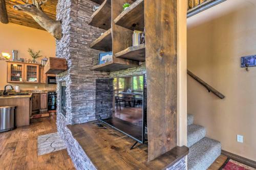 Quiet Ruidoso Cabin Wraparound Deck And Grills