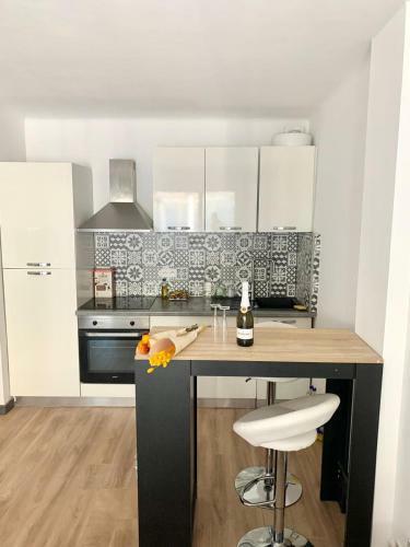 Apartamento Charmant Studio Juan Les Pins: 30 M�tres De La Mer