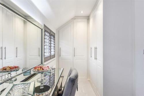 Villa Luxury 4 Bedroom Detached House