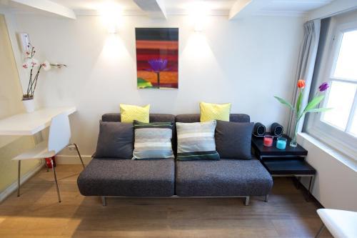 Sweet Life Centre Area Apartment