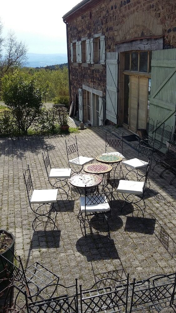 Hostal Auberge Les Liards
