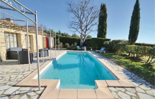 Holiday Home Rue De La Mairie O-880
