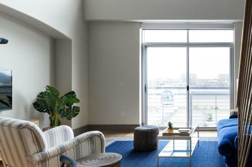 Wanderjaunt - The Residence At Southpark Apartments