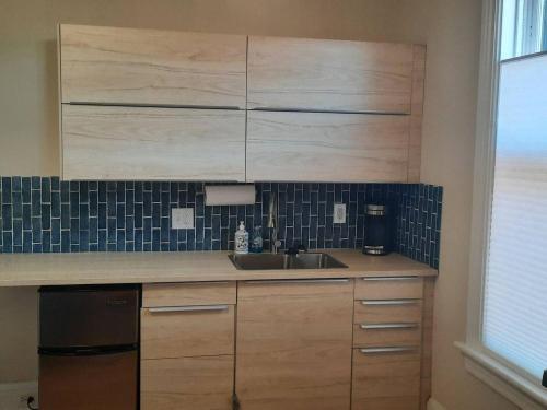 Pet Friendly Close To Uptown