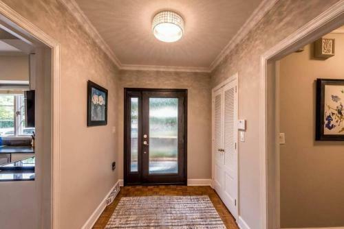 Enormous 2br House For The Whole Family!