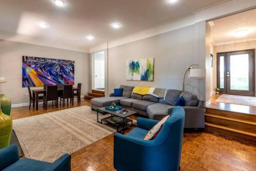 Enormous 2br House For The Whole Family!