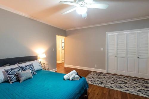 Enormous 2br House For The Whole Family!