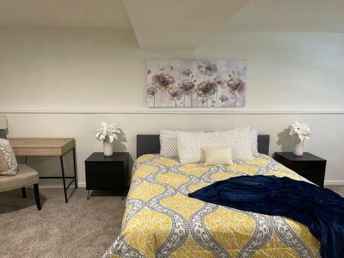 Cheerful, Bright, And Quiet Home Mins From Uptown Pet Friendly