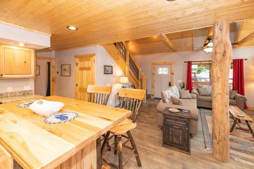 The Snow Owl Cabin