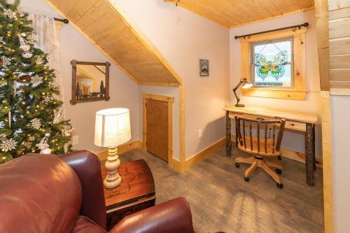 The Snow Owl Cabin