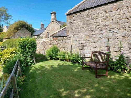 Cosy Tranquil Fully Equipped & Beautiful Garden