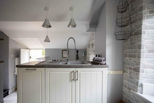 Cosy Tranquil Fully Equipped & Beautiful Garden