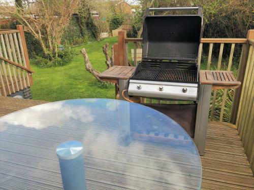 Cranmer - New Eco Beach House With Hot Tub & Bikes