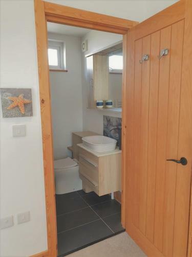 Cranmer - New Eco Beach House With Hot Tub & Bikes