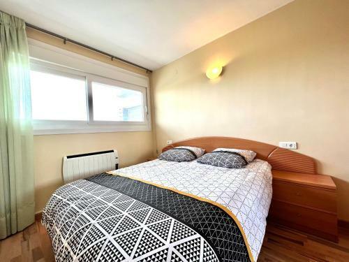 Oriol Center Apartments