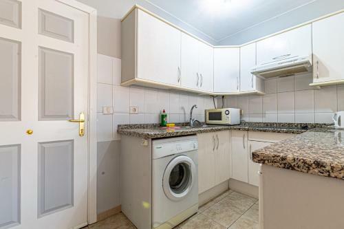 Jardin Apartment With Pool View