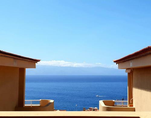 Ocean Romance (duplex)