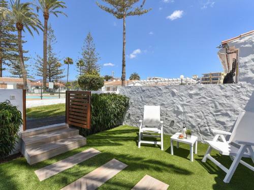 Holiday Home Bungalow Santa Barbara Em