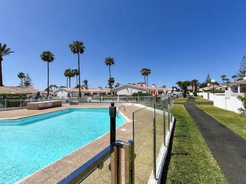 Holiday Home Bungalow Santa Barbara Em