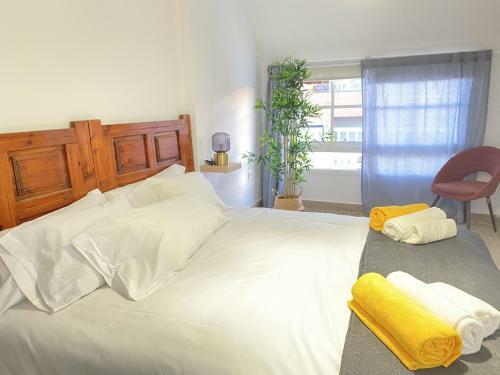 Apartamento Con Piscina Cerca De Playa Del Castillo