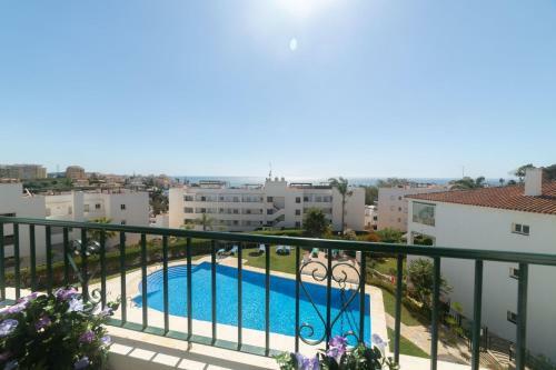 Beautiful Apartment With Sea Views!