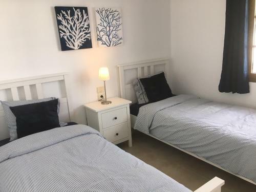 Apartamento La Cumbre8a- 2 Bed-2 Bath - 1st Fl.- Air-con-wi-fi