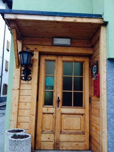 Hotel Meubl� La Perla