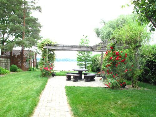 Sheboane Bed & Breakfast