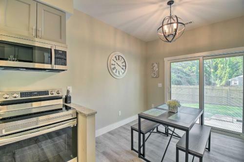 Inviting Home Less Than 2 Mi To Ocean Isle Beach Pier
