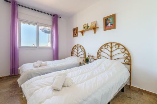 Puerta Del Mar Beachfront And Pool