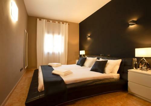 Villa Levante, Luxury For 12.