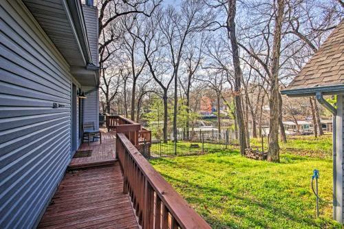 Waterfront Getaway With Fire Pit And Boat Slip!