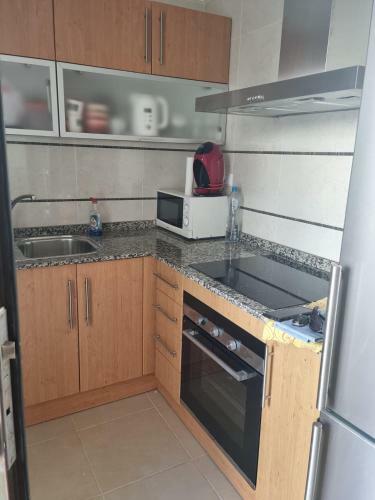 Agradable Adosado Con Piscina