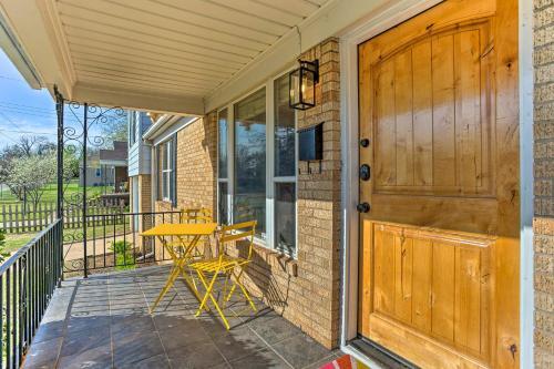 Family-friendly Okc Home With Large Yard And Deck