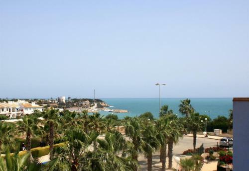 Two Bedroom Seafront Apartment